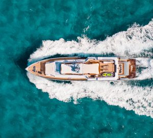 屡获殊荣的超级游艇现在仅进行了改装，并准备好迎接豪华游艇租赁bob体育官方网站